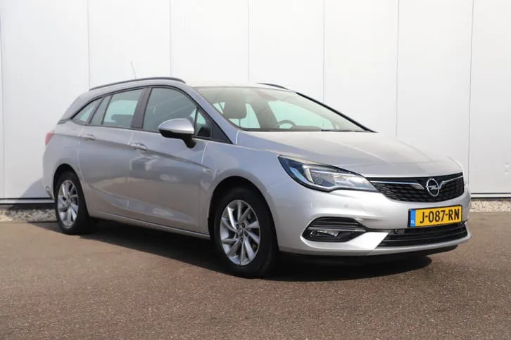 Opel Astra 2020 photo 3