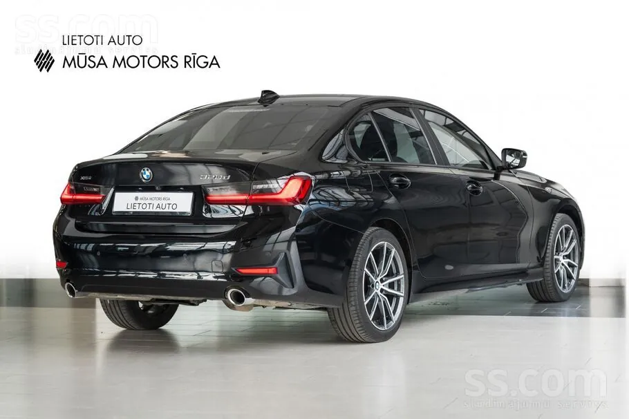 BMW 320 2022 photo 2