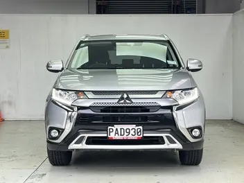 Mitsubishi Outlander 2022 photo 3