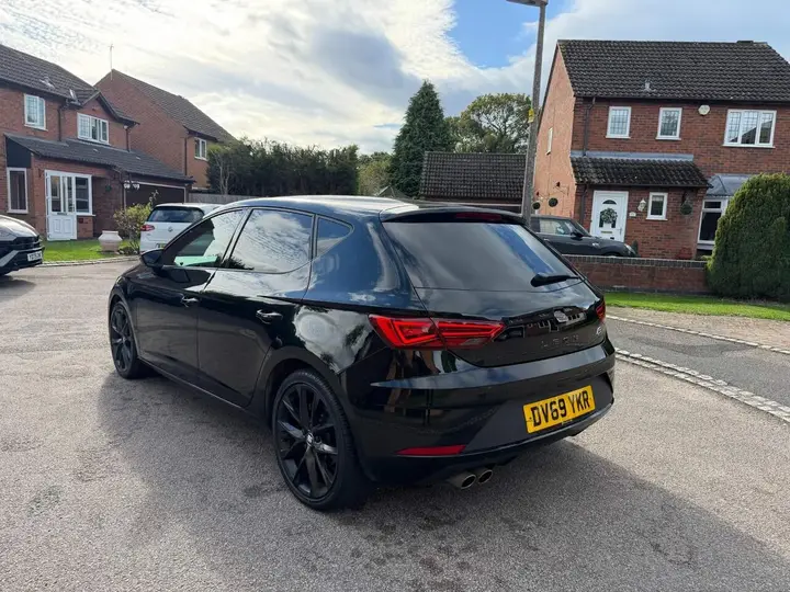 Seat Leon 2019 photo 5