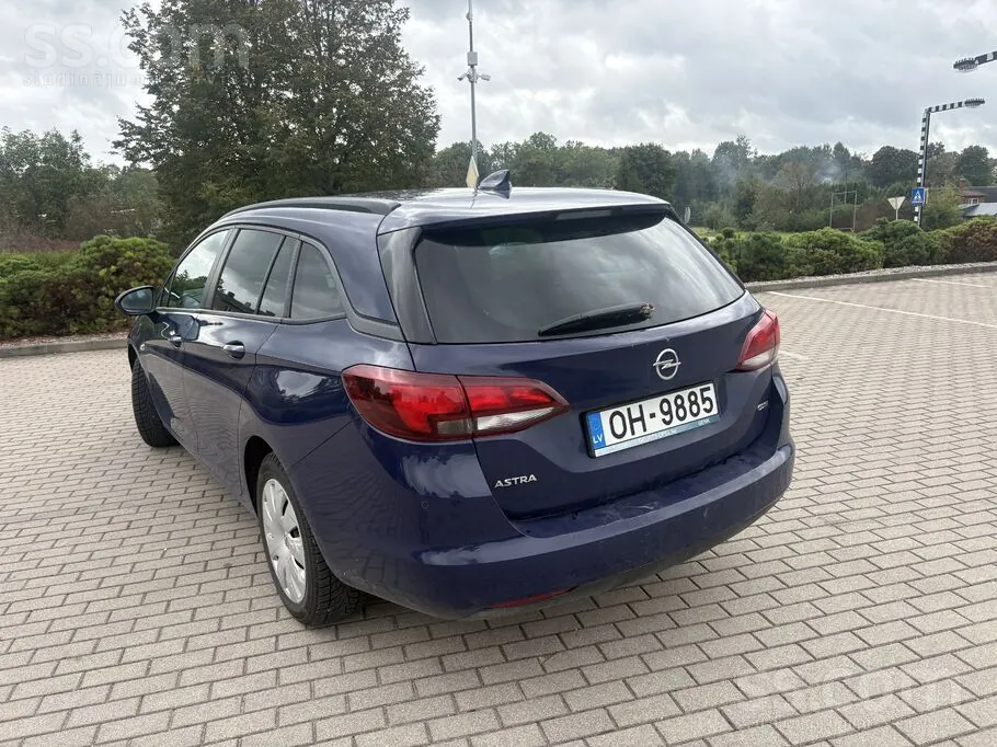Opel Astra 2017 photo 3