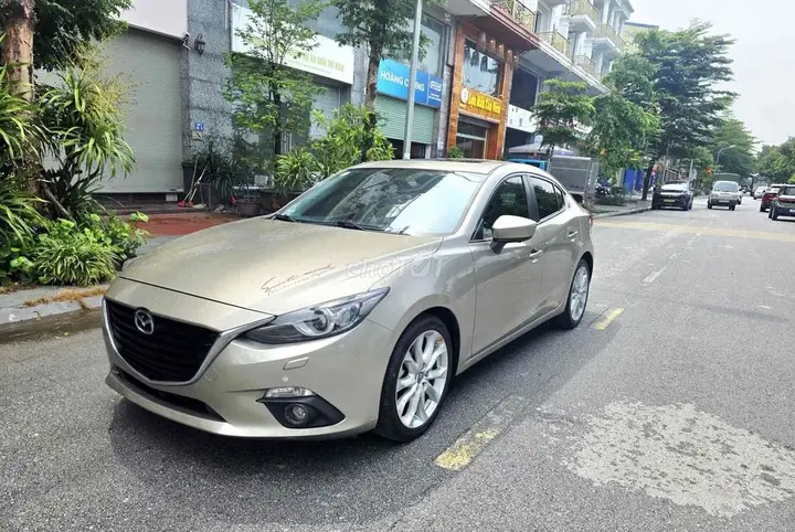Mazda 3 2016 photo 2