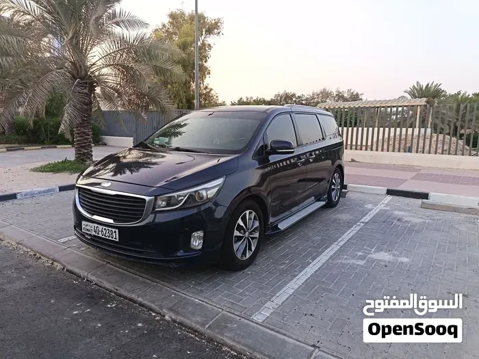 Kia Carnival 2017 photo 4
