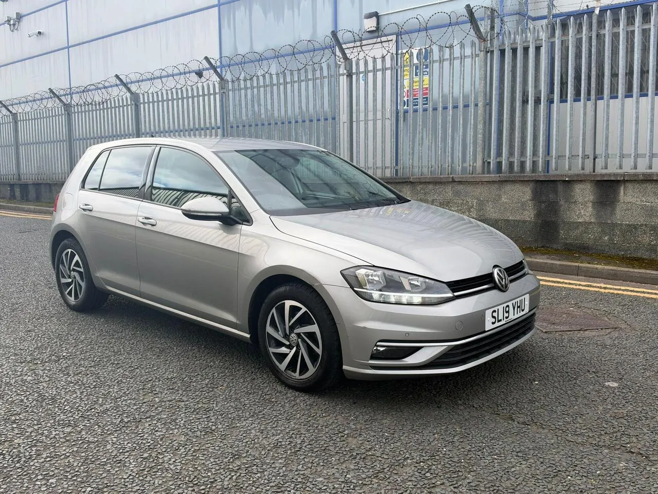 Volkswagen Golf 2019 photo 3