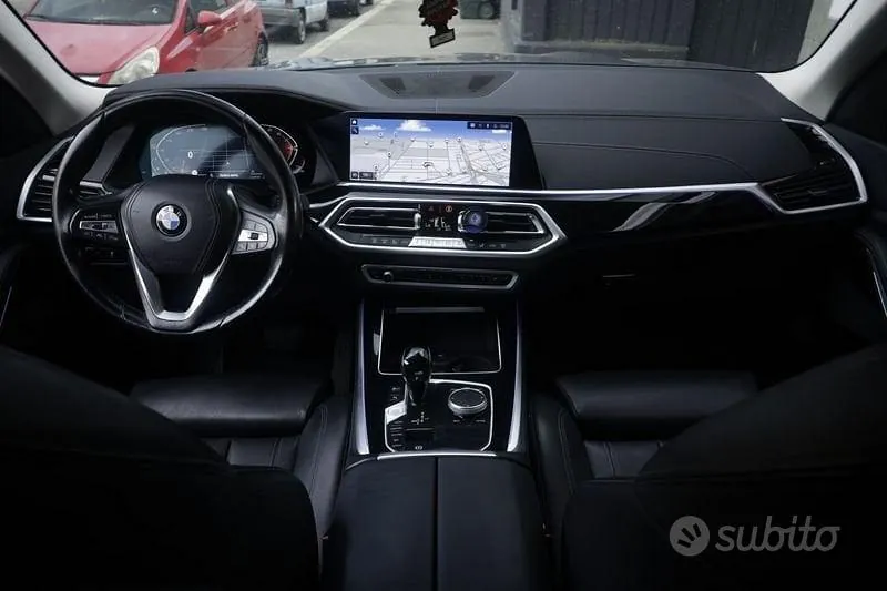 BMW X5 2022 photo 2