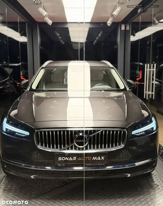Volvo V90 2023 photo 3