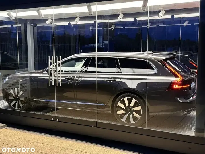 Volvo V90 2023 photo 5