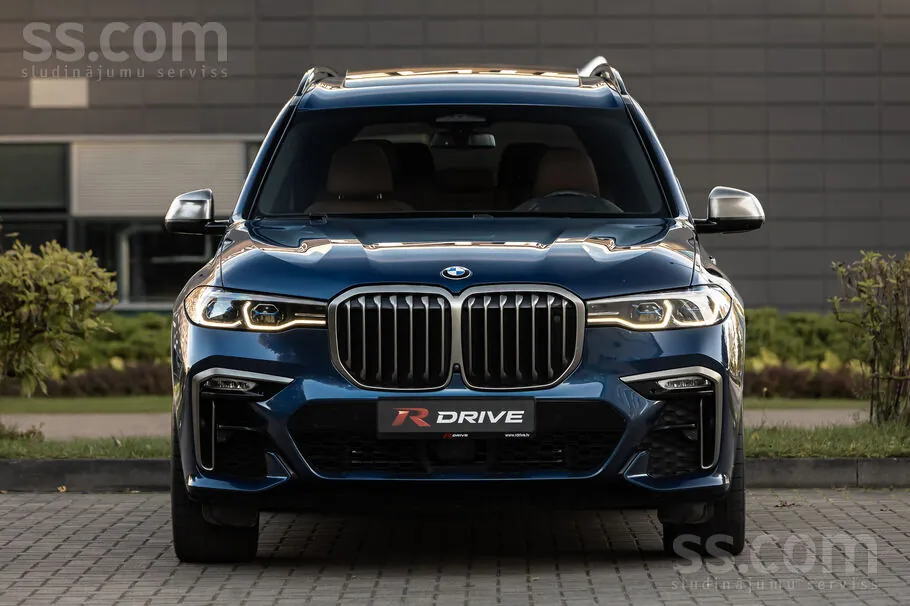 BMW X7