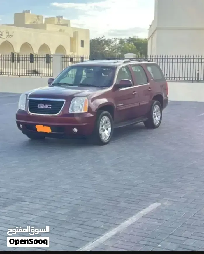 GMC Yukon 2008 photo 2