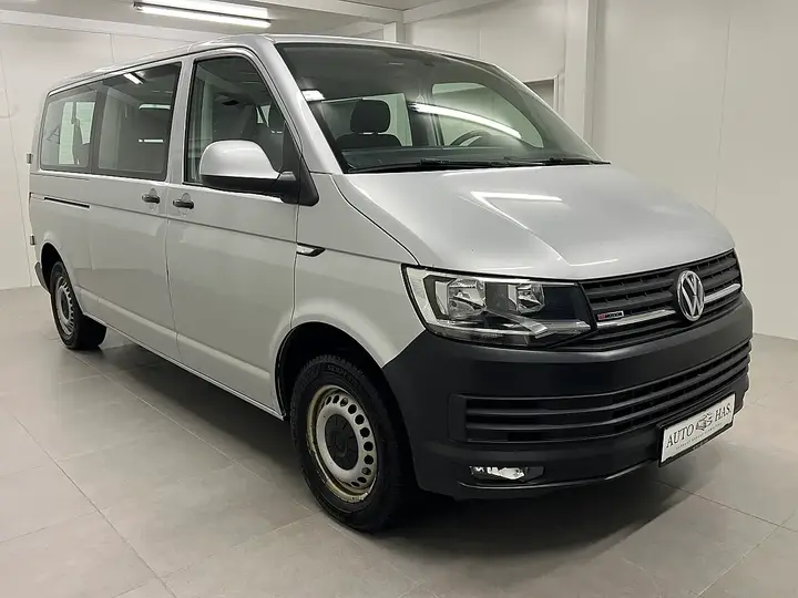 Volkswagen Caravelle 2019 photo 2