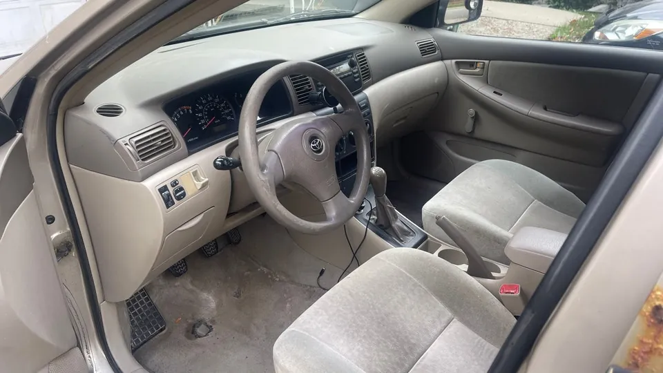 Toyota Corolla 2004 photo 3