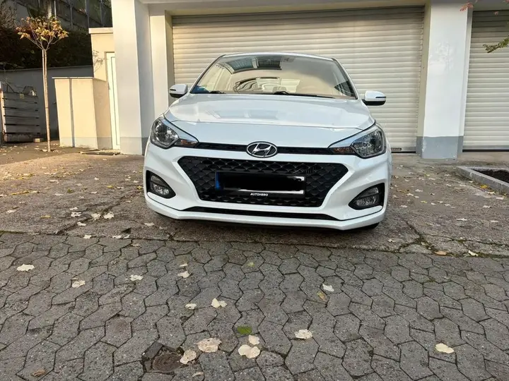 Hyundai I20