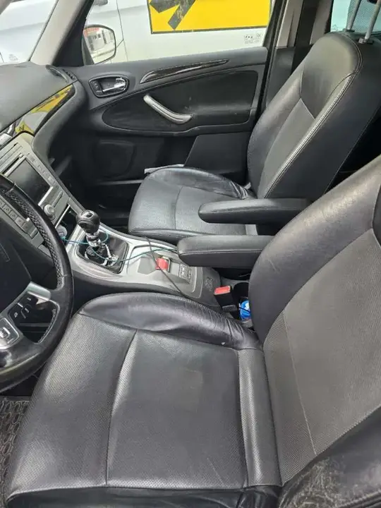 Ford Galaxy 2006 photo 3