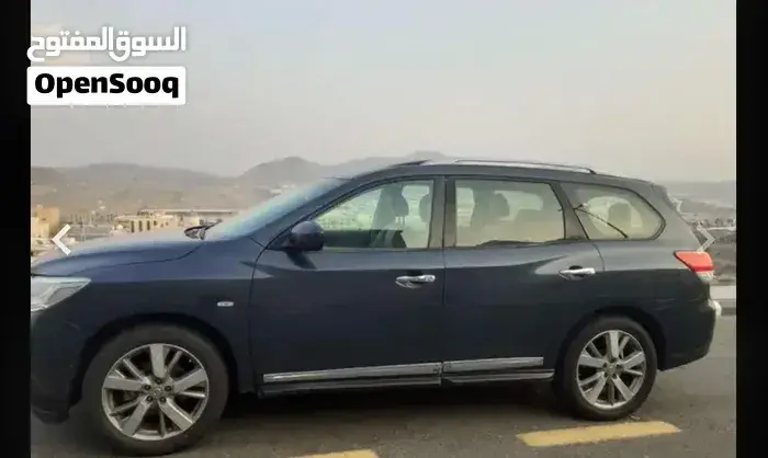Nissan Pathfinder 2016 photo 2