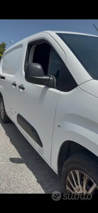 Toyota Proace City 2021 photo 4