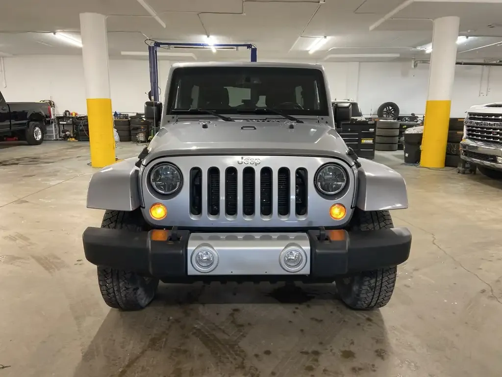 Jeep Wrangler 2015 photo 2