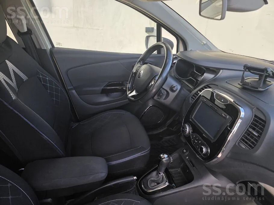 Renault Captur 2014 photo 2
