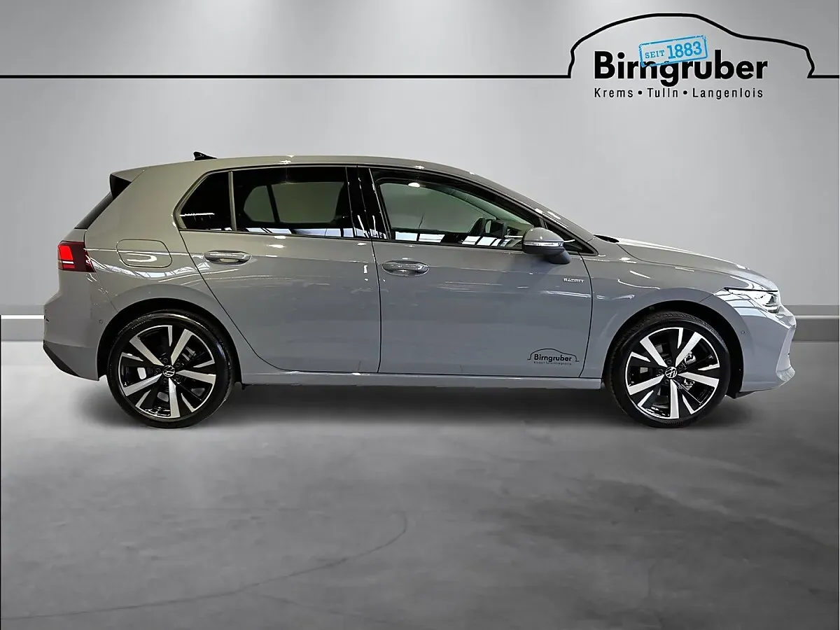 Volkswagen Golf 2026 photo 3