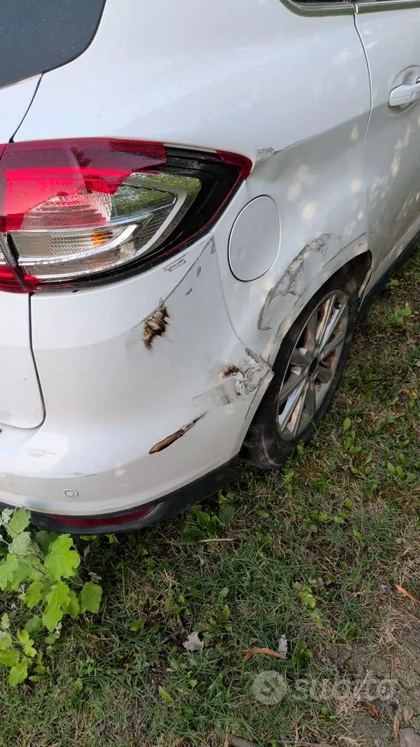 Ford C-Max 2019 photo 4