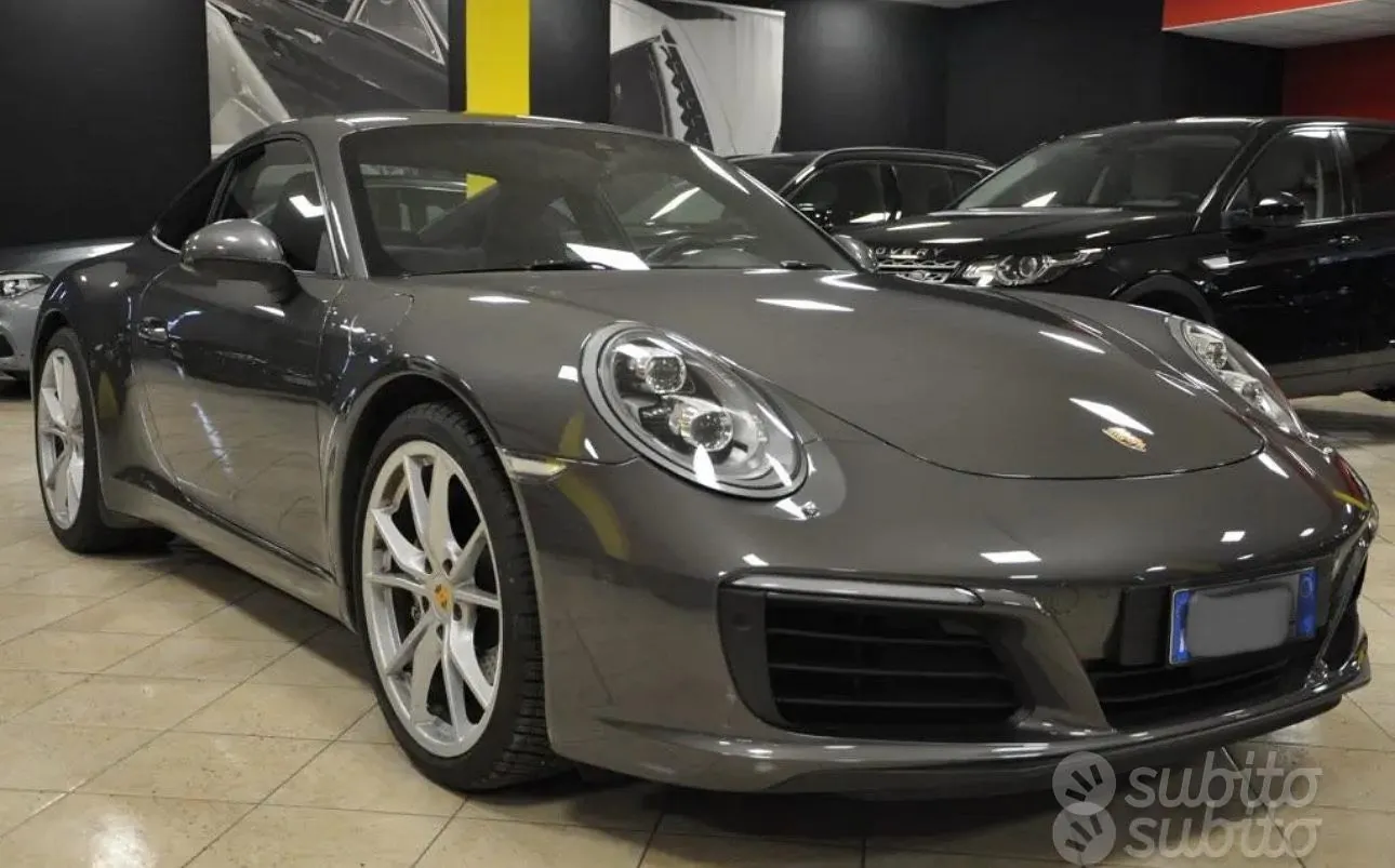 Porsche 911
