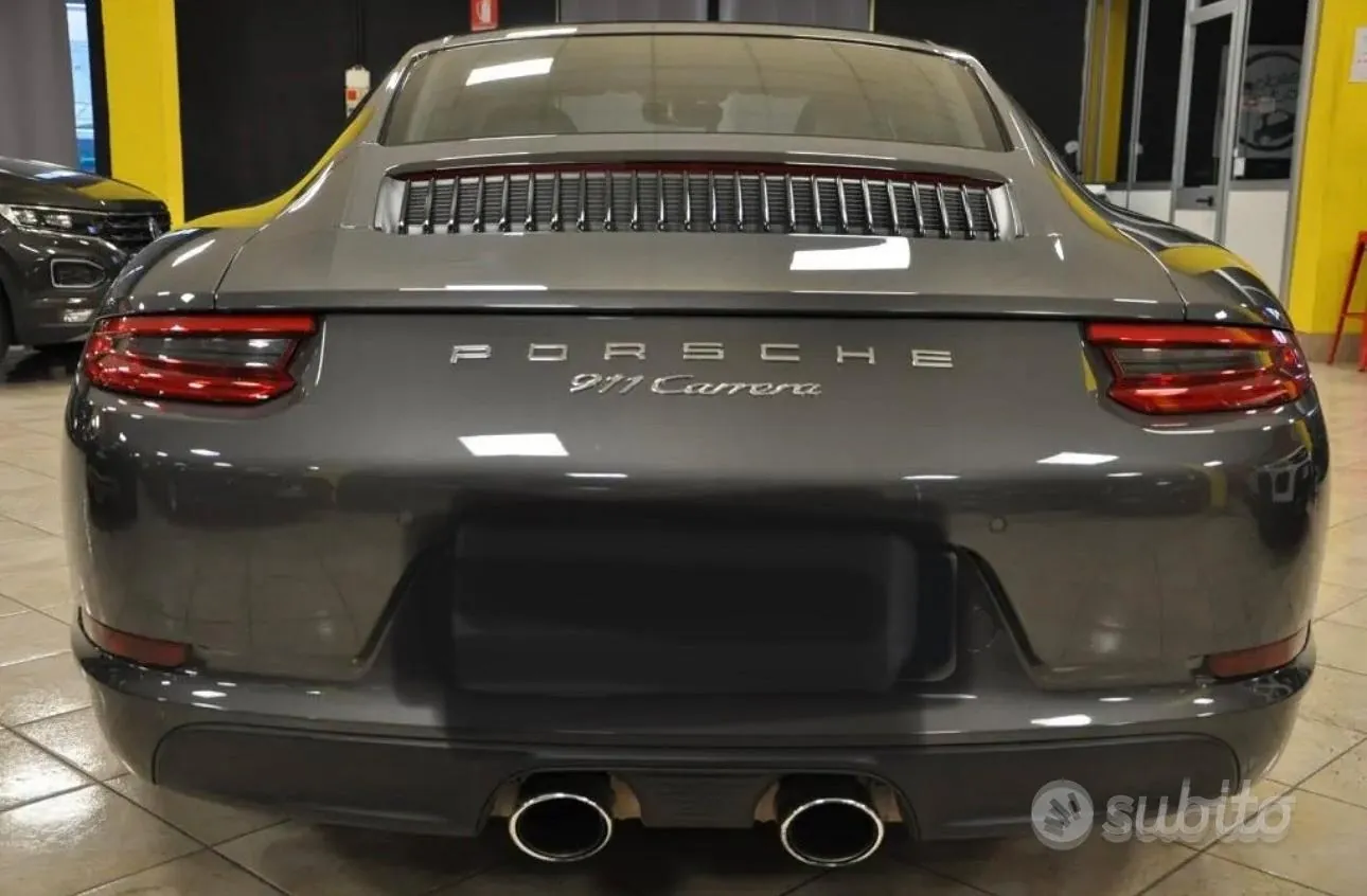 Porsche 911 2018 photo 4