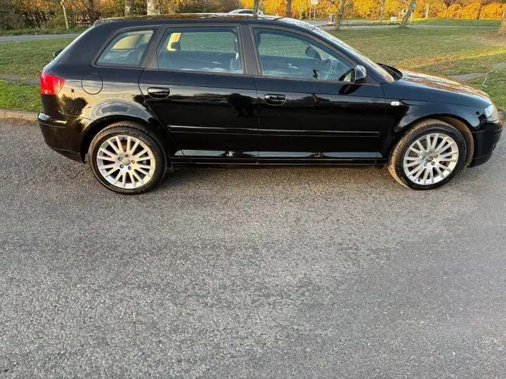 Audi A3 2008 photo 4