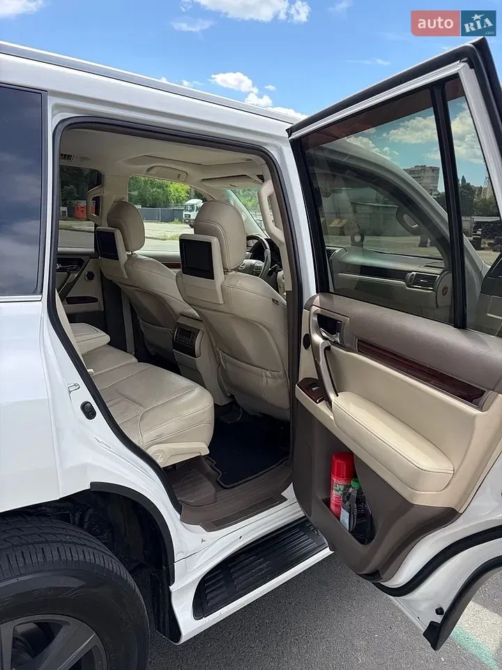 Lexus Gx 2010 photo 2