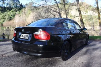BMW 320I 2005 photo 3