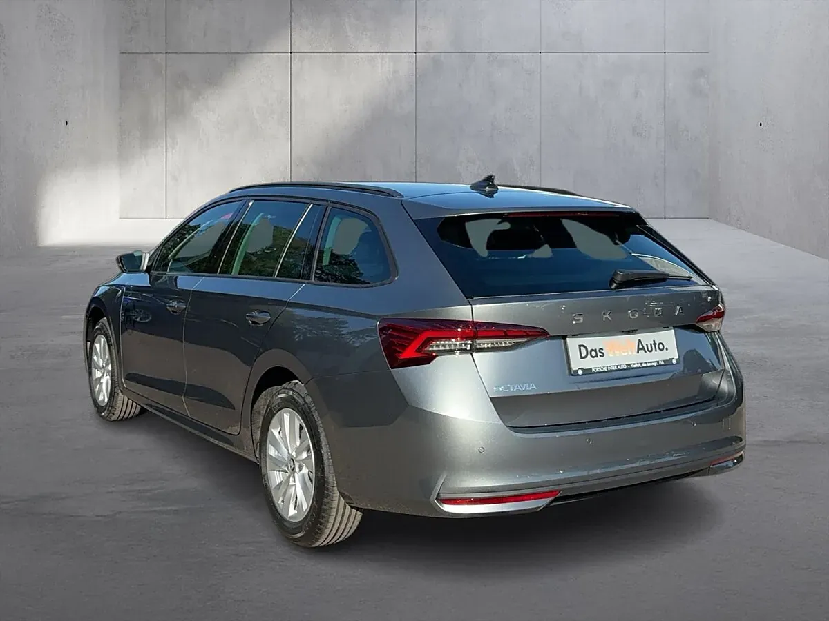 Skoda Octavia 2026 photo 3