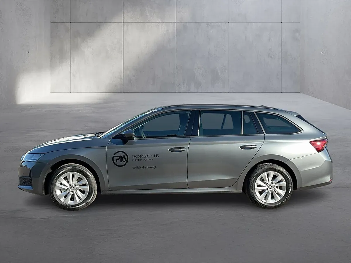 Skoda Octavia 2026 photo 2