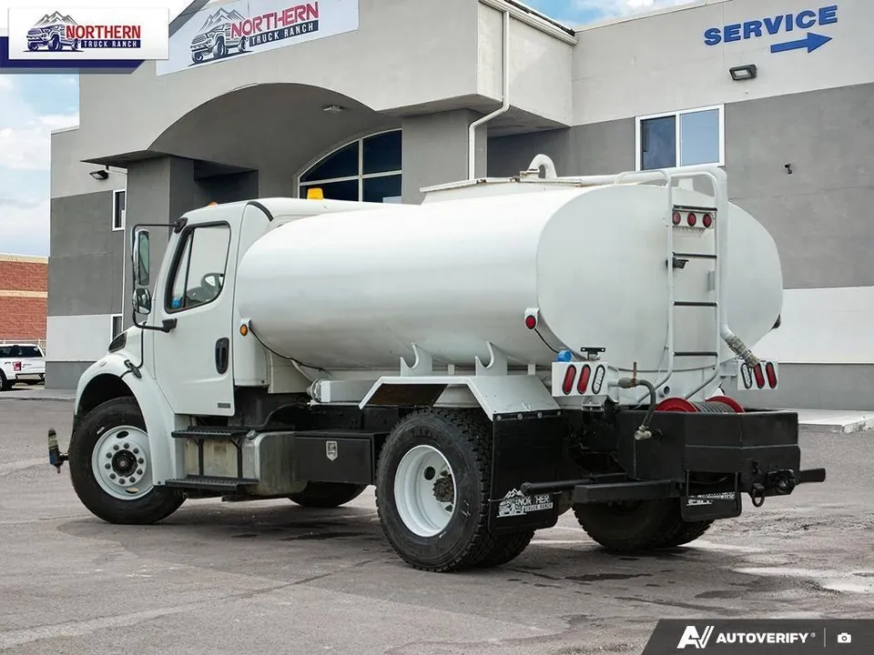 Freightliner M2 106 2007 photo 4