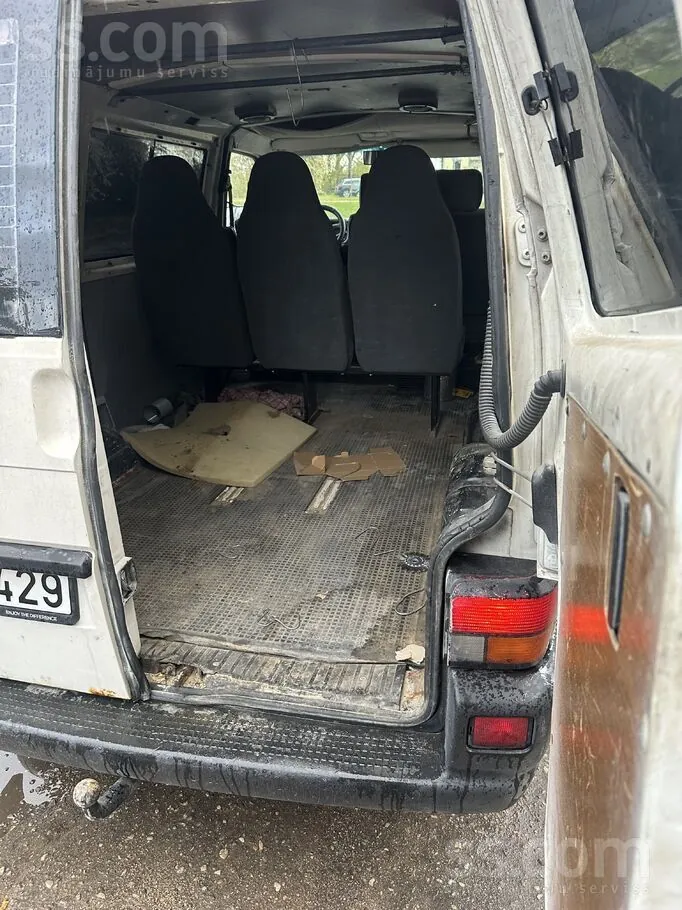 Volkswagen T4 2000 photo 5