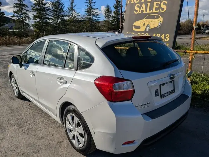 Subaru Impreza 2013 photo 3