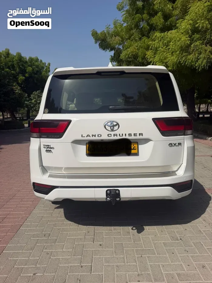 Toyota Land Cruiser 2022 photo 2