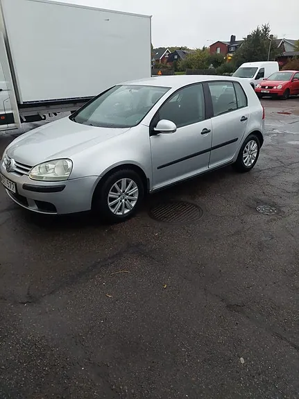 Volkswagen Golf V