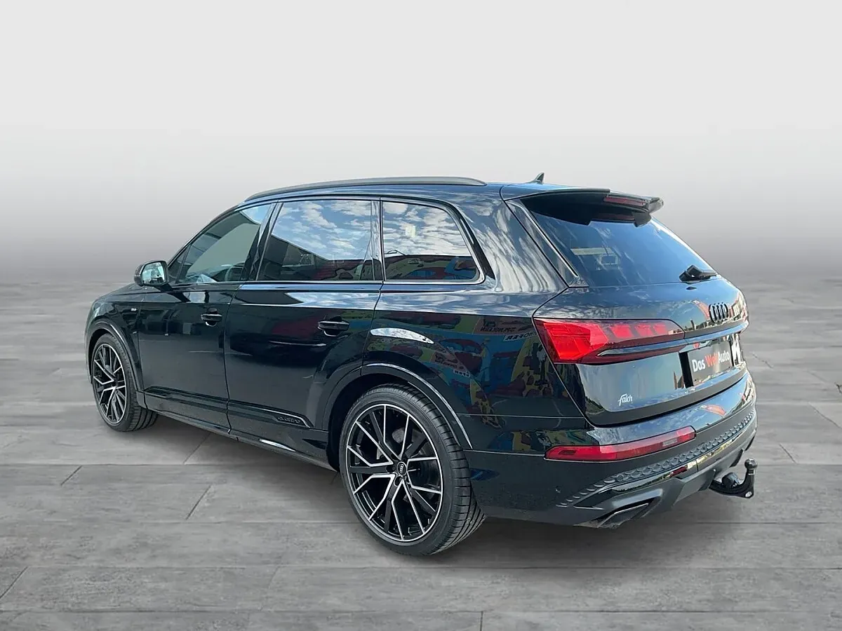 Audi Q7 2025 photo 3