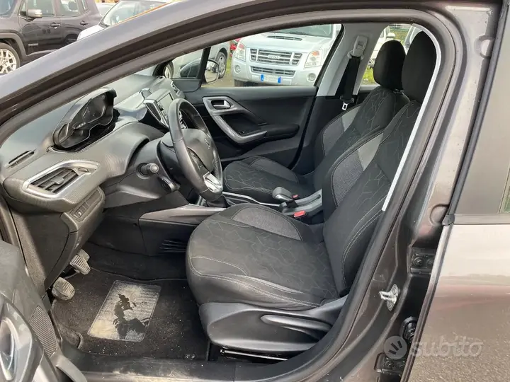 Peugeot 2008 2018 photo 5