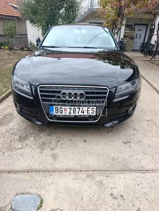 Audi A5 2009 photo 2
