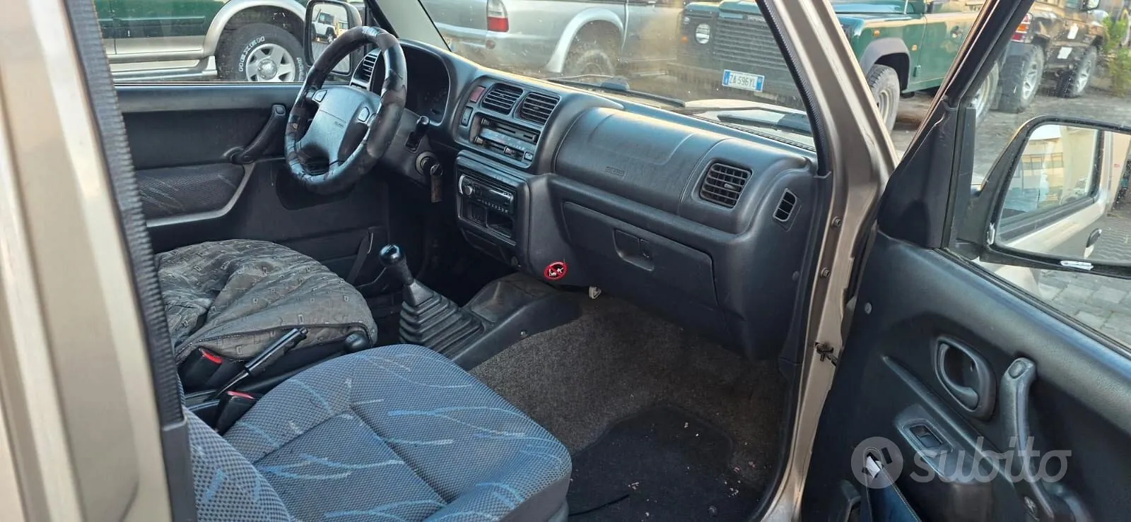 Suzuki Jimny 2004 photo 5