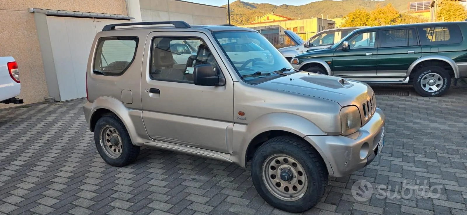 Suzuki Jimny 2004 photo 2