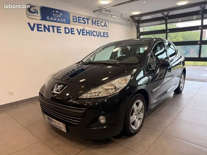 Peugeot 207 2010 photo 3