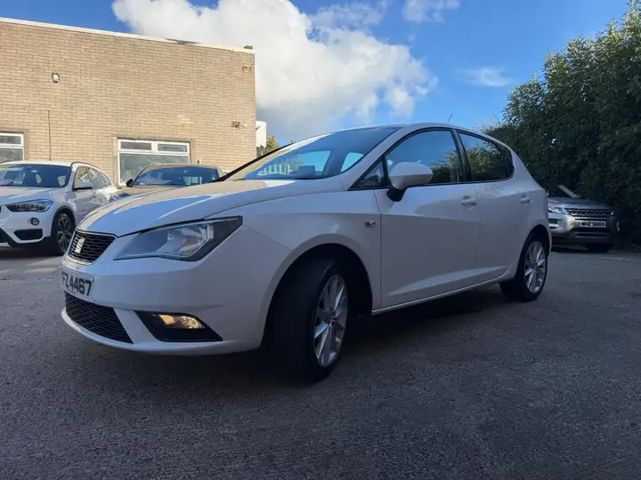 Seat Ibiza 2015 photo 4
