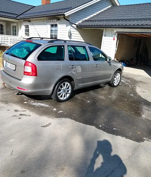 Skoda Octavia 2011 photo 3