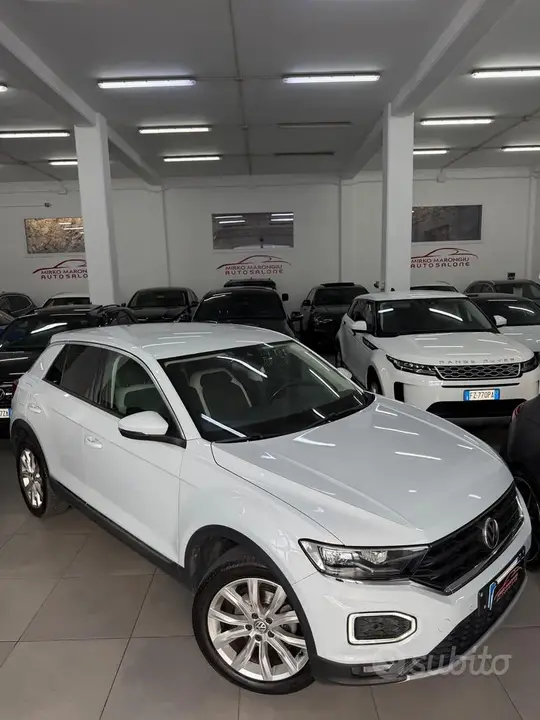 Volkswagen T-Roc 2020 photo 2