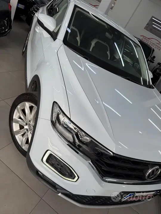 Volkswagen T-Roc 2020 photo 3