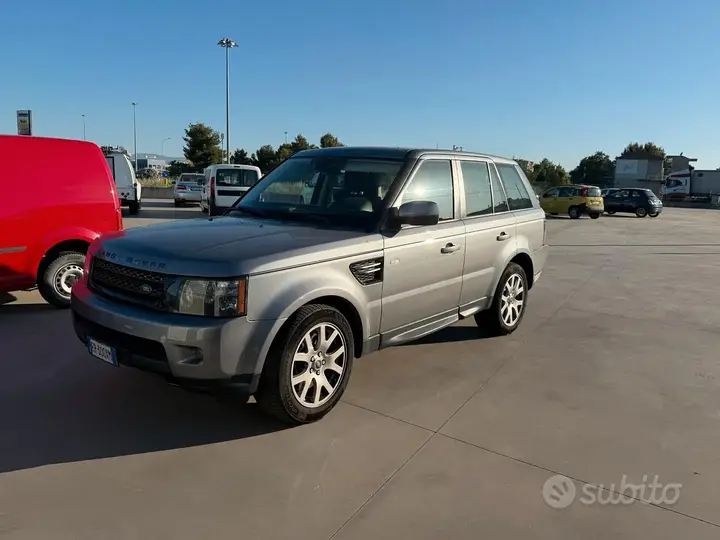Land Rover Range Rover Sport 2013 photo 2