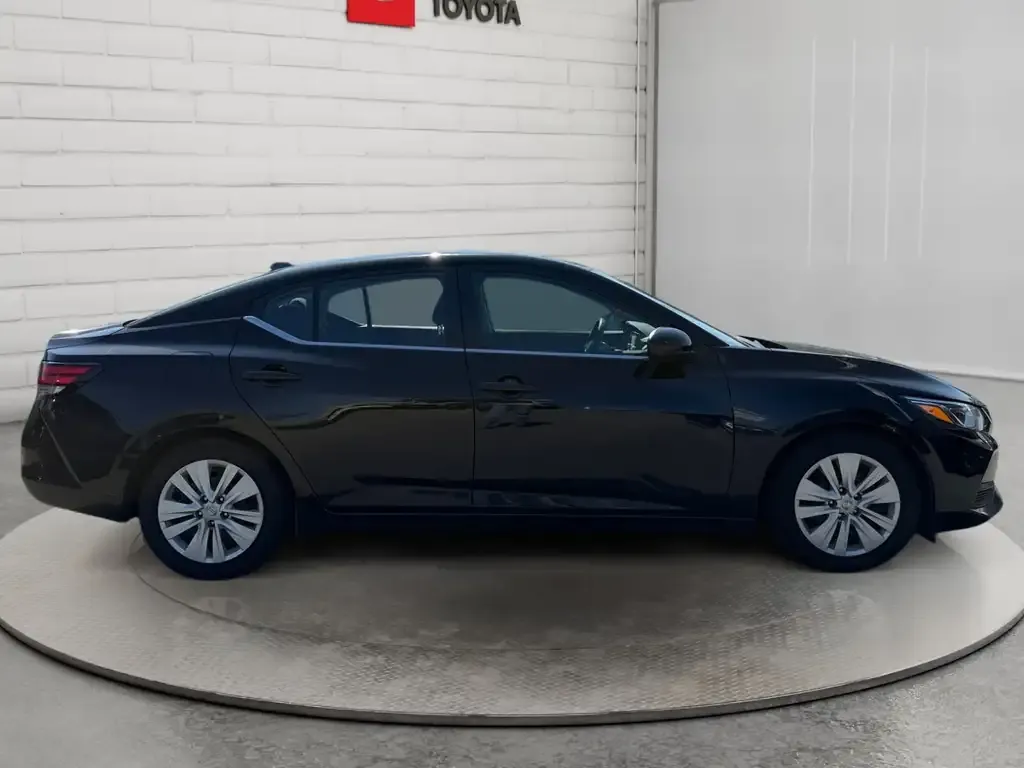 Nissan Sentra 2021 photo 4