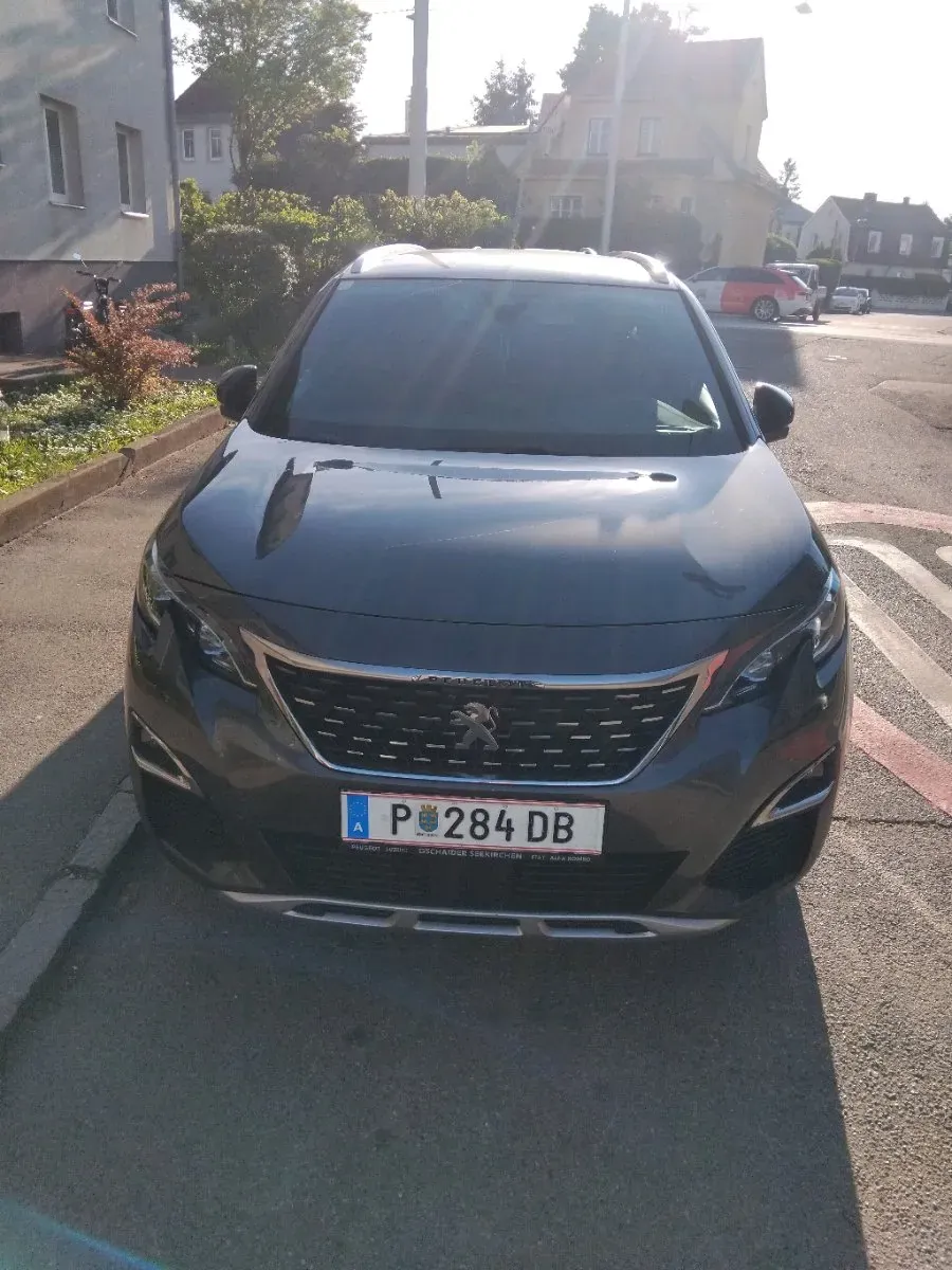 Peugeot 5008 2017 photo 3