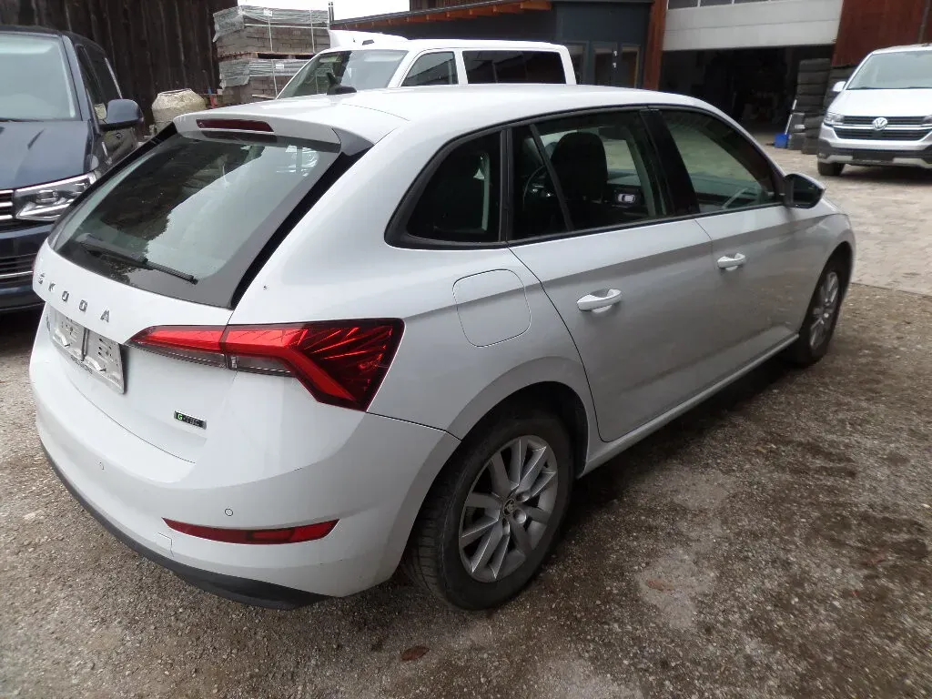 Skoda Scala 2021 photo 3