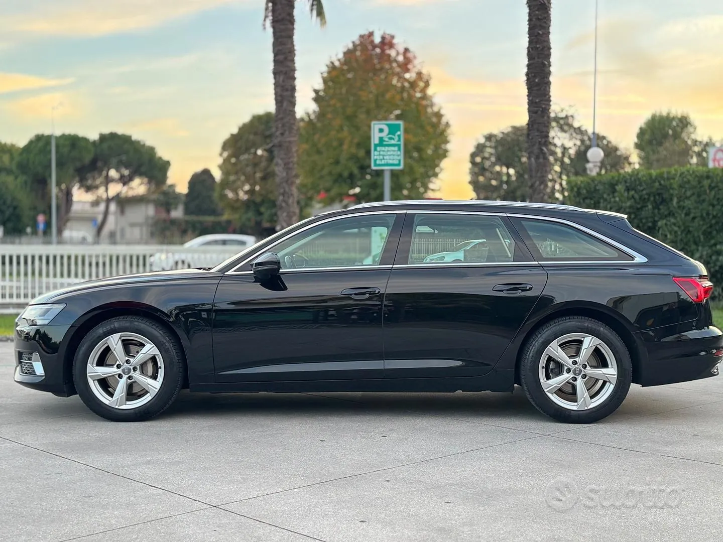 Audi A6 Avant 2019 photo 2